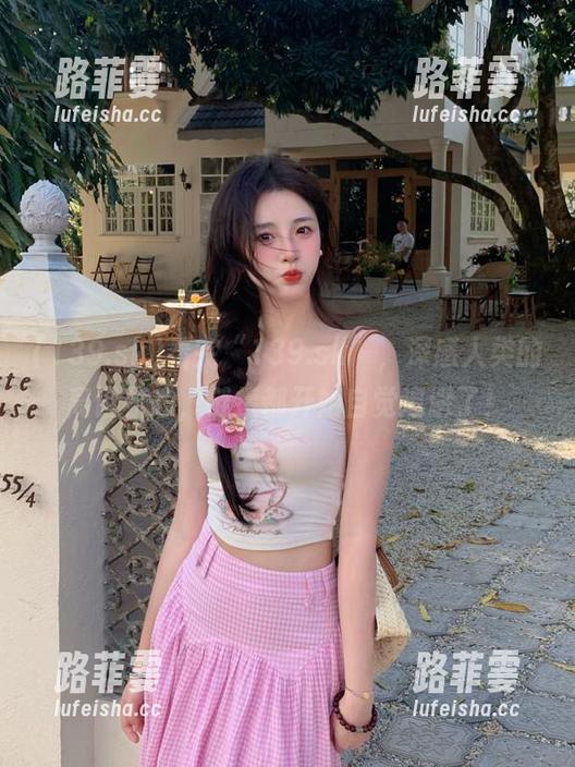 139.sk 看完“139.sk”,深感人类的离谱状态,链接都开始自觉退避了!