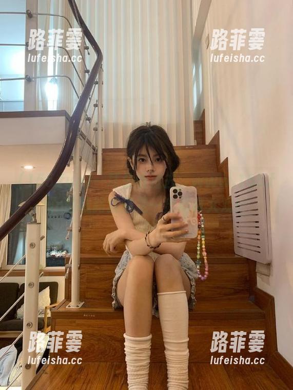 155.fun 一耳朵听过去,www.155.fun的线路就像是一出离奇大戏!