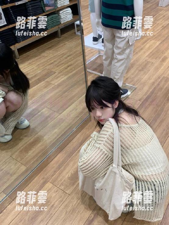 17c吃瓜 从此,17c吃瓜成了我生活中永久的调味品,少了一点都不行!