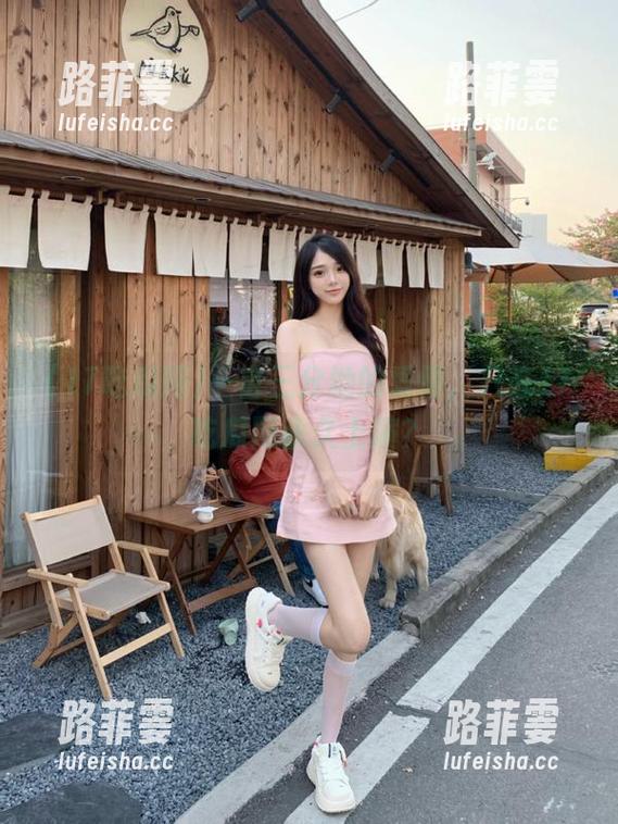 17吃瓜网 一亩三分地的爱情,只在17吃瓜网永久上演?