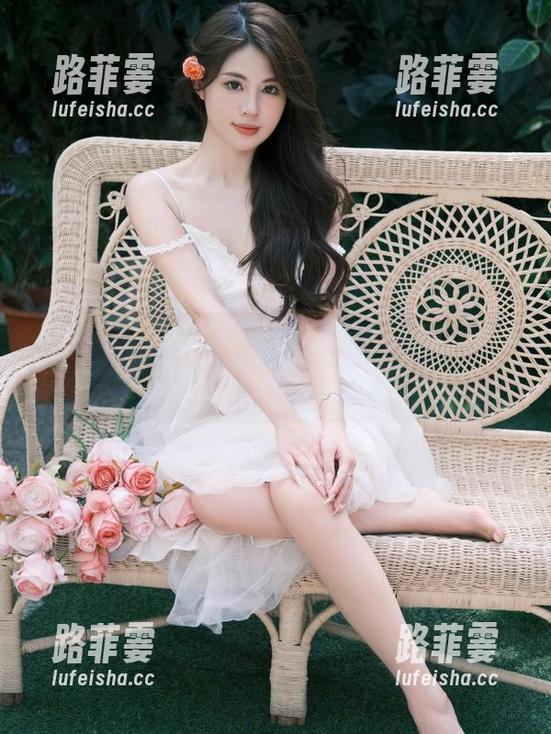 51.com 苹果版上线,www.51.com享受带你飞的全新免费体验,快来盘它!