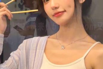 大家快来，51cg1.com又更新了，友情提示：记得咬小口！