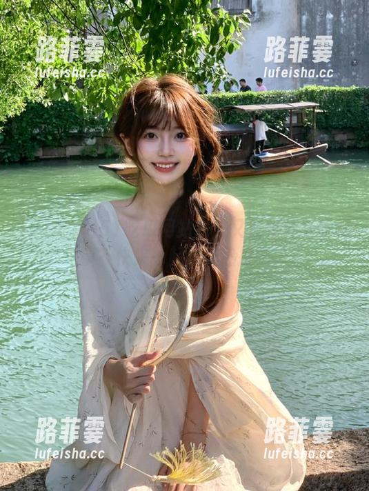 51吃瓜 51吃瓜网站今天又在传什么新鲜事?快来一起翻翻热搜吧!