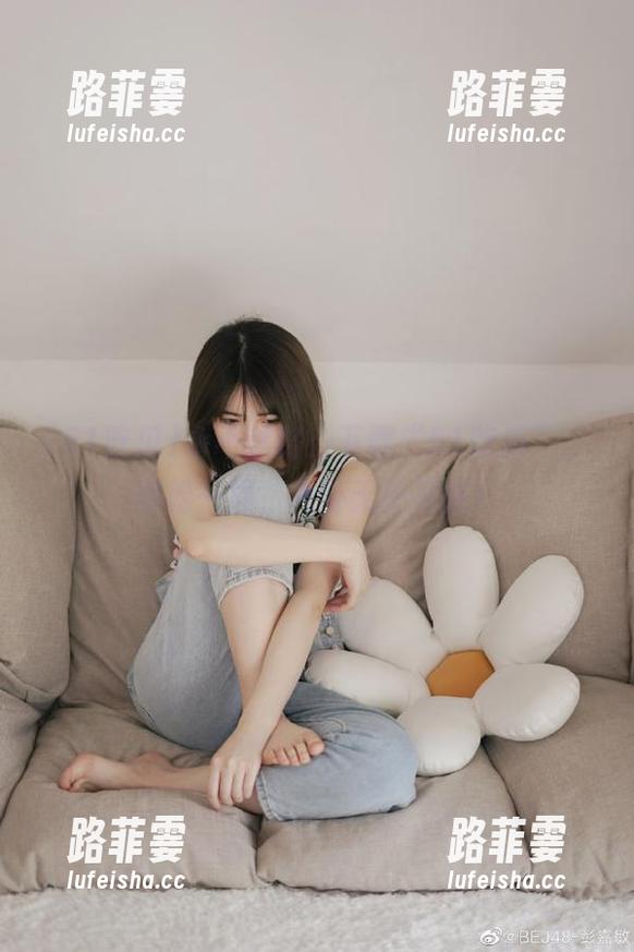 51吃瓜 永不迷路:下载“51吃瓜”,轻松一握,八卦无处不在!