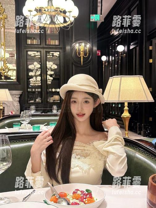 51吃瓜 点击51吃瓜苹果版的官网入口,有没有人也感受到一丝小小的期待?