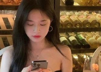 为何51吃瓜中心的网址成了我的每日必逛？因为我太好奇了！