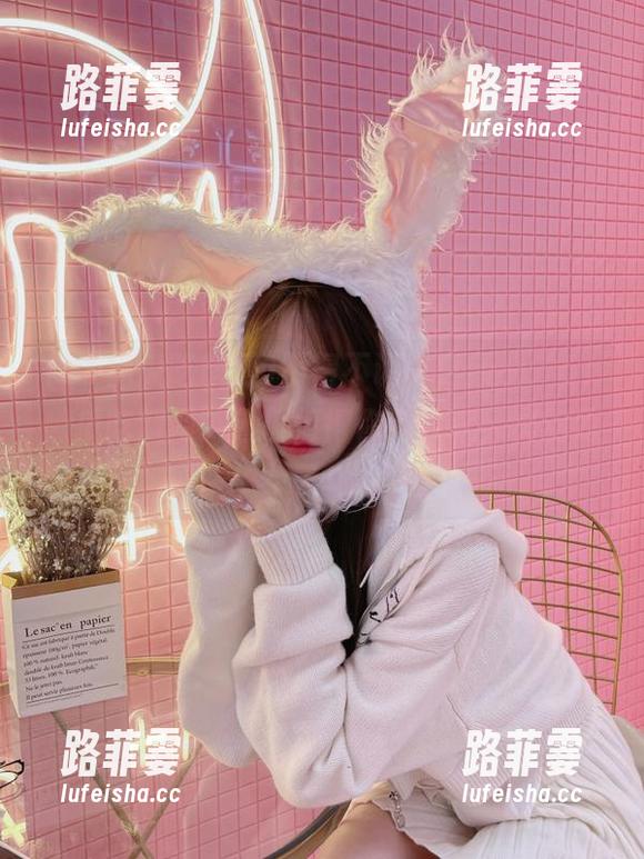 51黑瓜吃料网 不得不说,更新的“51黑瓜吃料网”入口值得你我收藏,爽到我了!