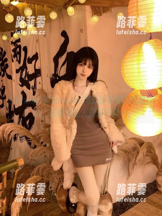 52mm 52mm.icu网站的背景到底是什么,越看越让人捉摸不透….