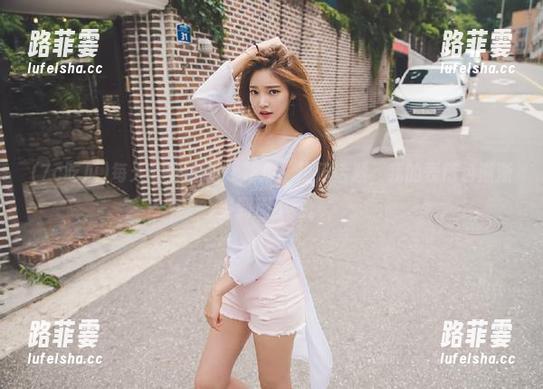 7c吃瓜 每天刷安卓“7c吃瓜”热门话题,我的表情包渐渐多到用不完。