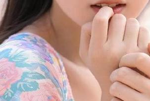 还在唱歌？91吃瓜中心给你带来KTV新奇瓜视频