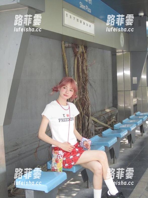 91吃瓜网 赶紧下载91吃瓜网,今日大瓜俨然如阳光撒在脸上的温暖,心情瞬间UP!