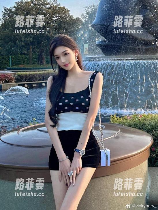 91吃瓜网 啊!今日大瓜在91吃瓜网,下载来第一时间get八卦代码!