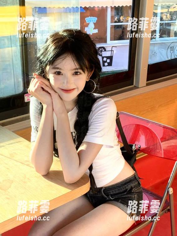 www.17 视频横扫,www.17kanzb.com的又一波操作真是黑科技,我只想说,谁在编剧?