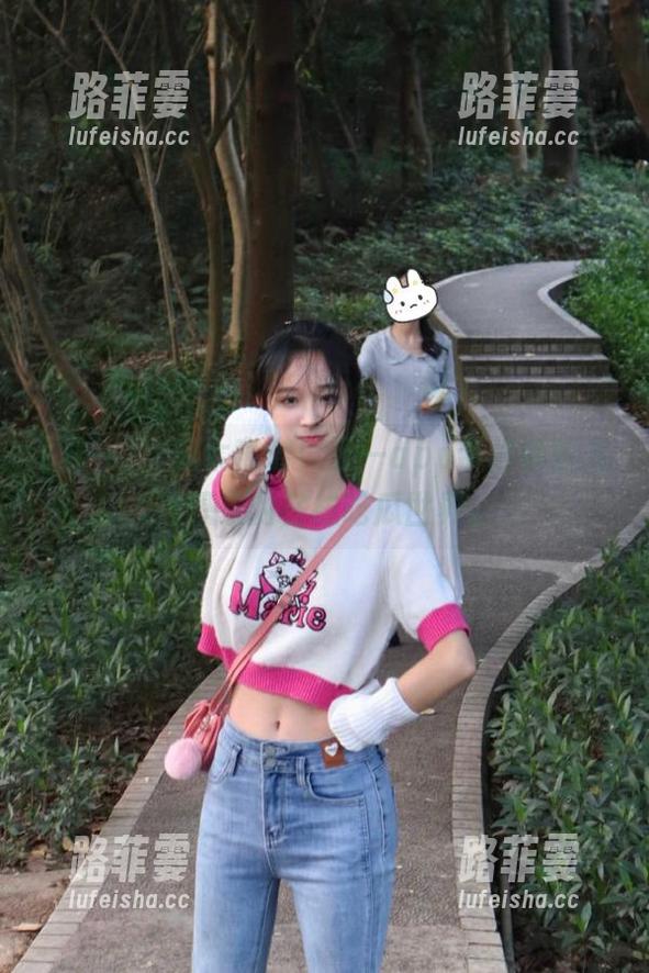 五一 这瓜太离谱!五一app带你体验无法想象的在线吃瓜世界。