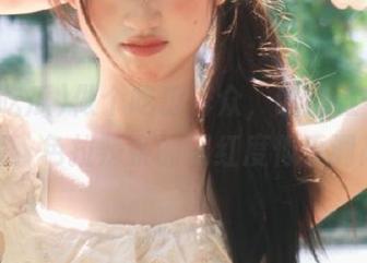 做个吃瓜群众，试试五一吃瓜免费版，色拉辣条的网红度似乎调高了？