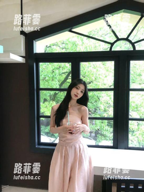 五一吃瓜 穿越“无聊”时光,“五一吃瓜”直达朝阳群众的日常八卦!
