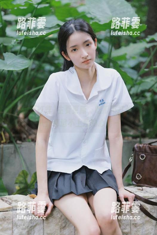 吃瓜不打烊 主页更新,吃瓜不打烊,连八卦都追不上我的心情~