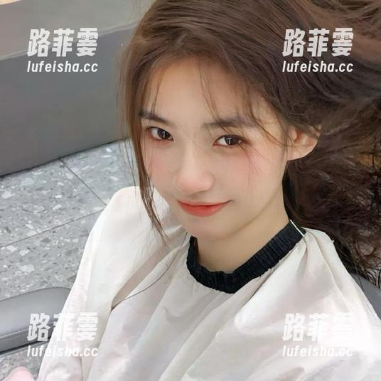 吃瓜不打烊 吃瓜不打烊,一个八卦爆料线路,我只想问啥瓜能让我这刺激感持续下去?
