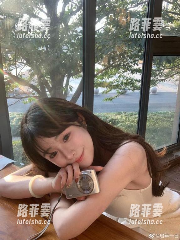 吃瓜天堂 下载了吃瓜天堂,果然瓜熟蒂落起来了!