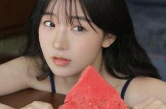 当网红们把‘入口’搬上舞台，吃瓜爆料今天又炸了！