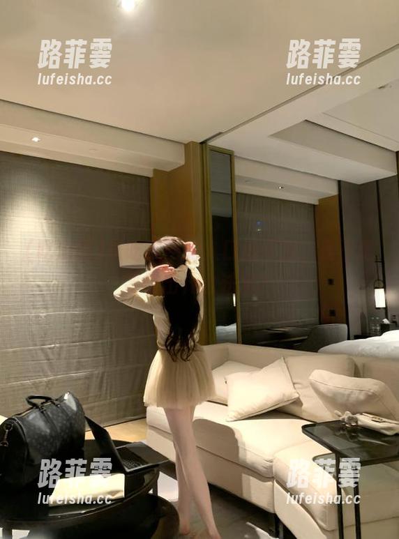 吃瓜网 从吃瓜网的入口进不去,是不是要祭出什么法术?