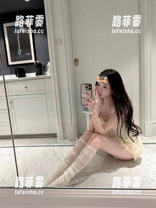 天天吃瓜网 苹果手机也中毒?天天吃瓜网苹果版让我无法抗拒的八卦诱惑!