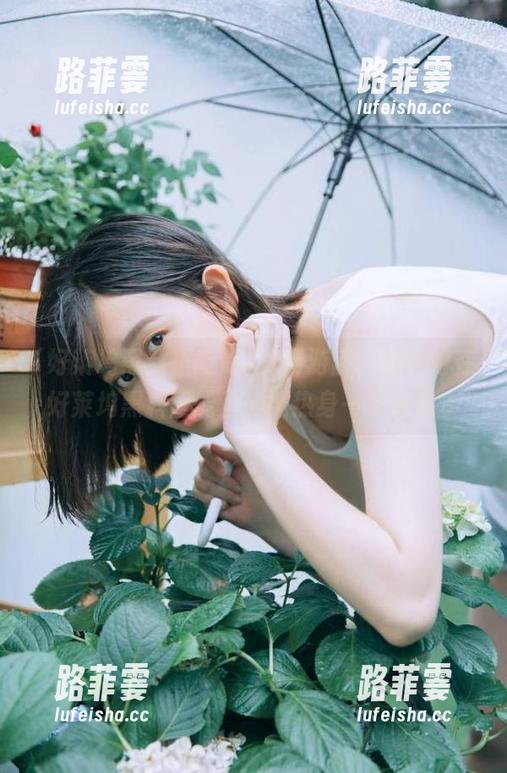 好莱坞黑料正能量 开网游前,我总得在好莱坞黑料正能量网站热身一下对吧?
