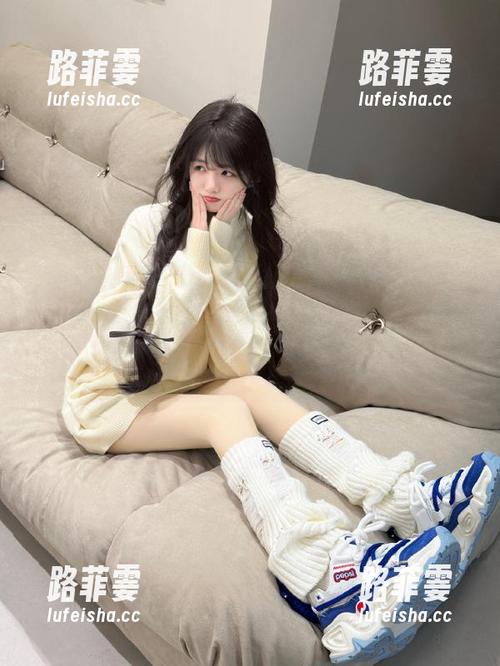 明星黑料 找‘明星黑料’网站的地址,不小心被八卦淹没,哈哈,我这是自找麻烦吗?