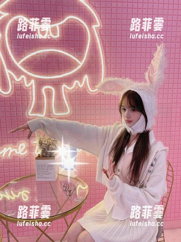 黑料91 黑料91又有劲爆内容了,赶紧分享出去吧,别让好料落下!
