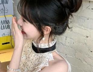 哎呀，沉迷黑料不打烊万里长征苹果版，感觉在追一场没有终点的戏