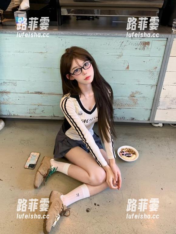 黑料不打烊 zztt35.ccm黑料不打烊,准备永不迷路的吃瓜之旅,越走越迷人。