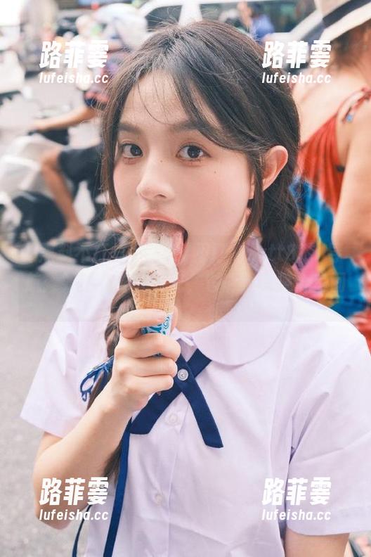 黑料不打烊 “黑料不打烊zztt87”导航:如果八卦会发光,它能照亮整个房间。