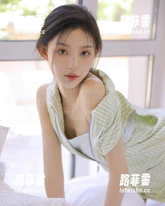 黑料不打烊so 别问我在这网页上看了多久,tttzzz01.su黑料不打烊so,每条看了又想再看!