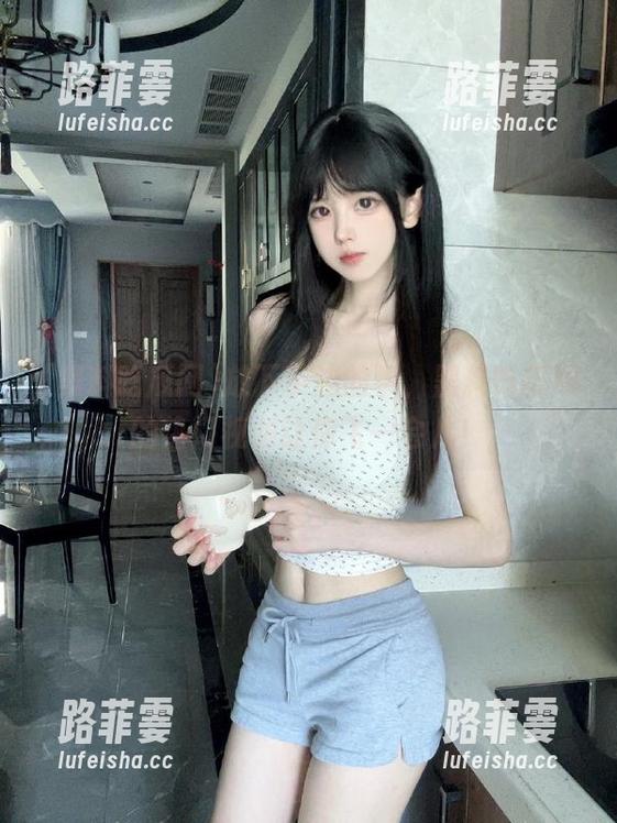 黑料吃瓜网 放下手边的事,黑料吃瓜网的热门视频让你飞一会儿!