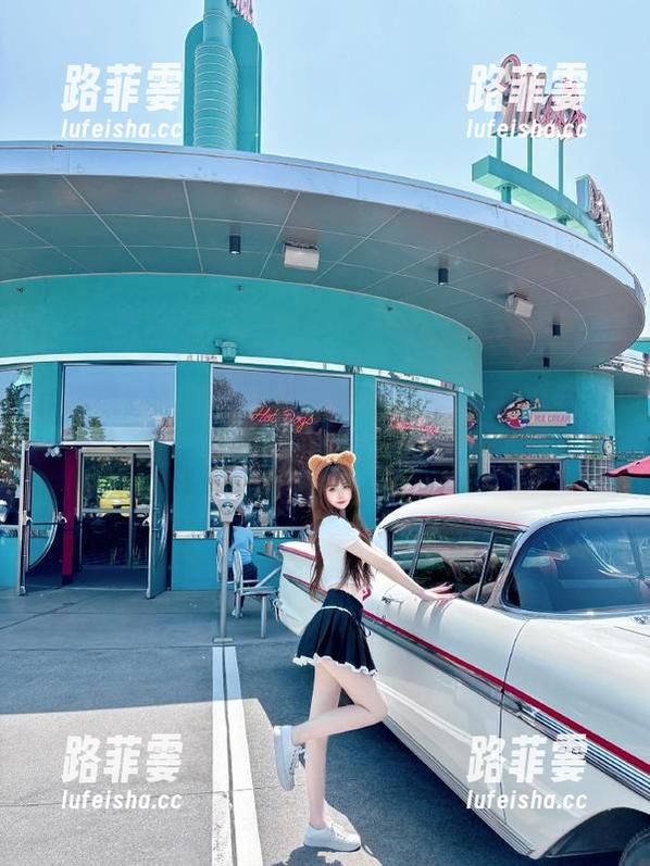 黑料吃瓜网页 加入黑料吃瓜网页的另类入口,畅享众生百态,哈哈!