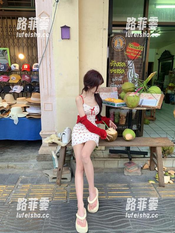 黑料正能量 登录668.su黑料正能量,今天又被瓜消耗了多少卡路里?