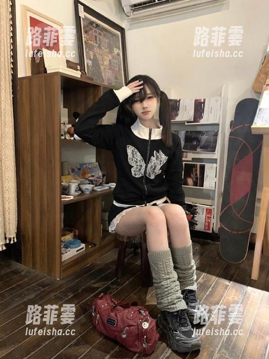 黑料正能量 黑料正能量与黑料不打烊的生活交错,令人忍俊不禁,别忘了收藏哦!