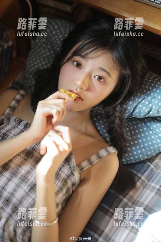 黑料正能量 看!永不迷路的黑料正能量,在线观看index.php轻松掌握瓜田动态。
