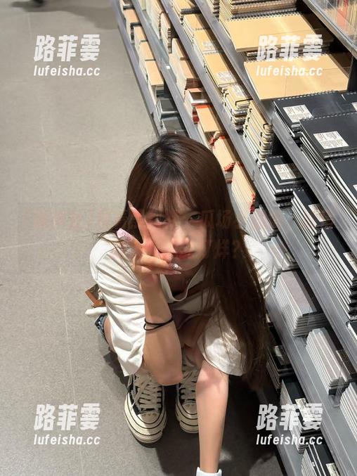 观看黑料社：瓜场小剧场，剧情撩人，怎能打烊？