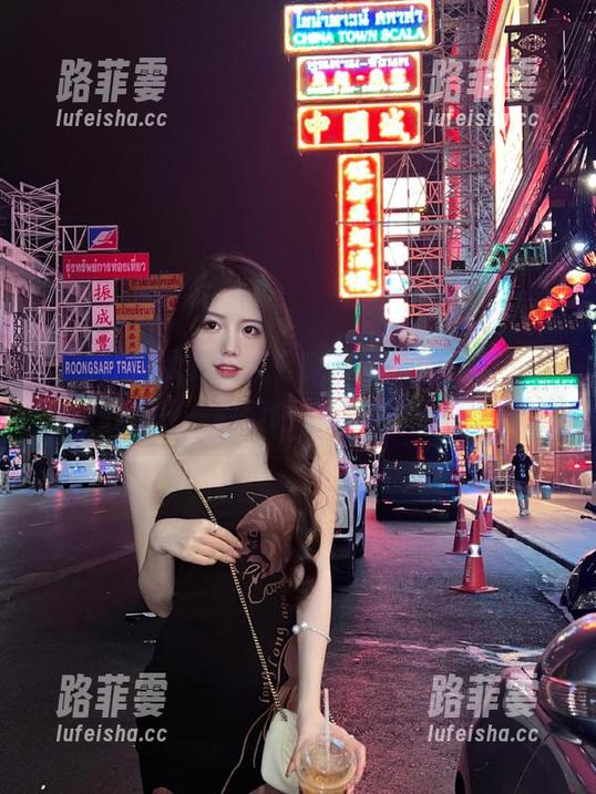 黑料网 我跟朋友分享黑料网的网址,他们也是一脸懵哼,我太开心了。